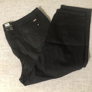 Inc boyfriend tummy control